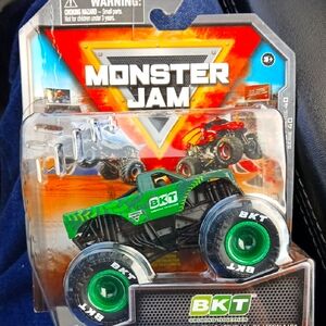 Monster Jam Green Monster Truck  BKT Toy